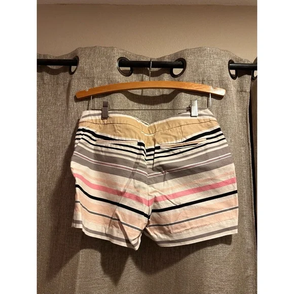 LIKE NEW Women's Willi Smith Striped Women’s Shorts - Picture 2 of 3